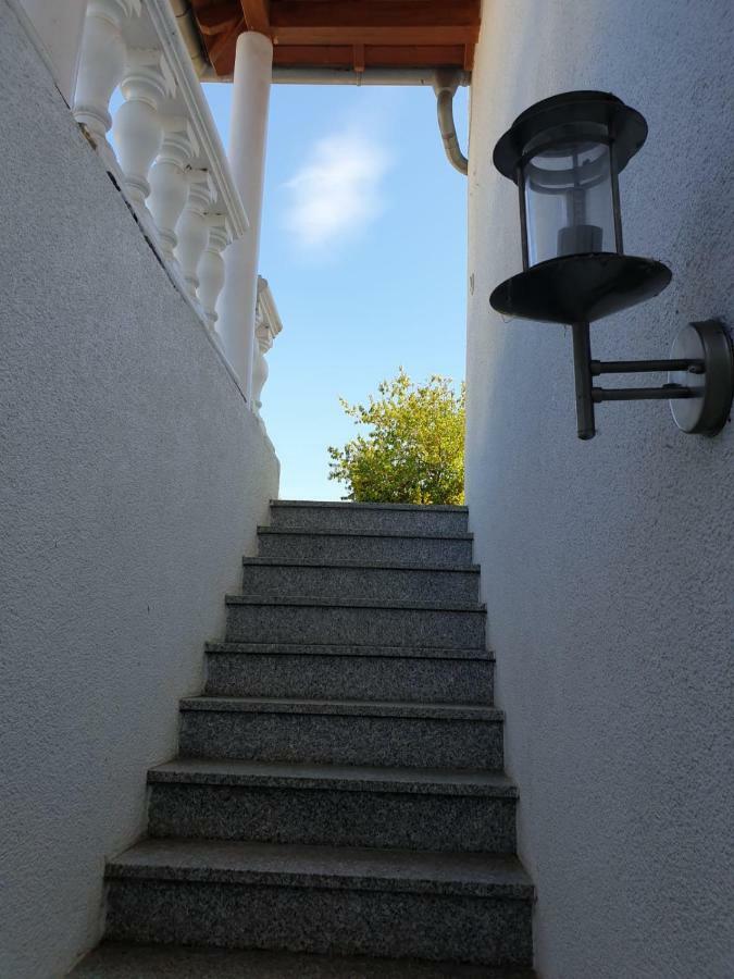 Schoene Grosse Ferienwohnung Im Mittelrheintal Nahe Loreley Bornich Dış mekan fotoğraf